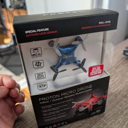 Propel RC Neutron 2.4GHz Indoor/Outdoor Quad Rotor Helicopter w/HD Camera Blue