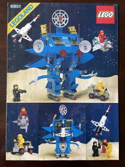 Vintage LEGO Building Instructions #6951 Robot Command Center