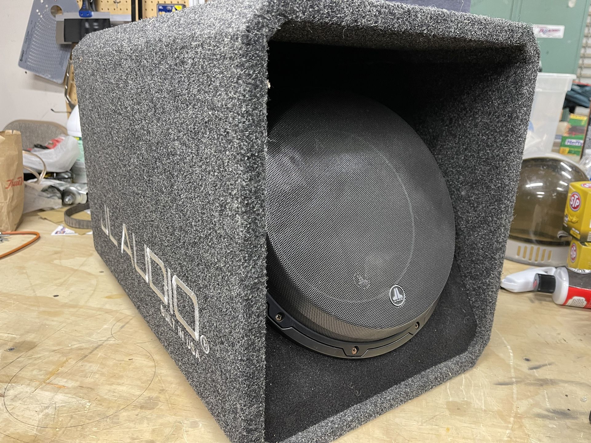 JL Audio 12W6V3 High Output Ported Sub Box for Sale in Ramona, CA OfferUp