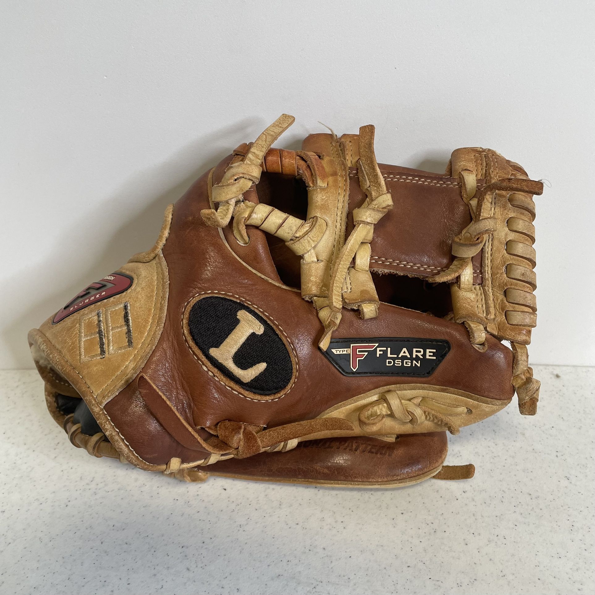 Louisville Slugger TPX Pro Flare Glove