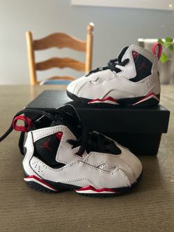 Jordans baby shoes 6c