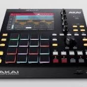 Native instrument Maschine MKIII (Beat Maker)