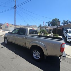 2004 Toyota Tundra 111,000 mi