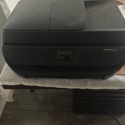 HP Office Jet 4650