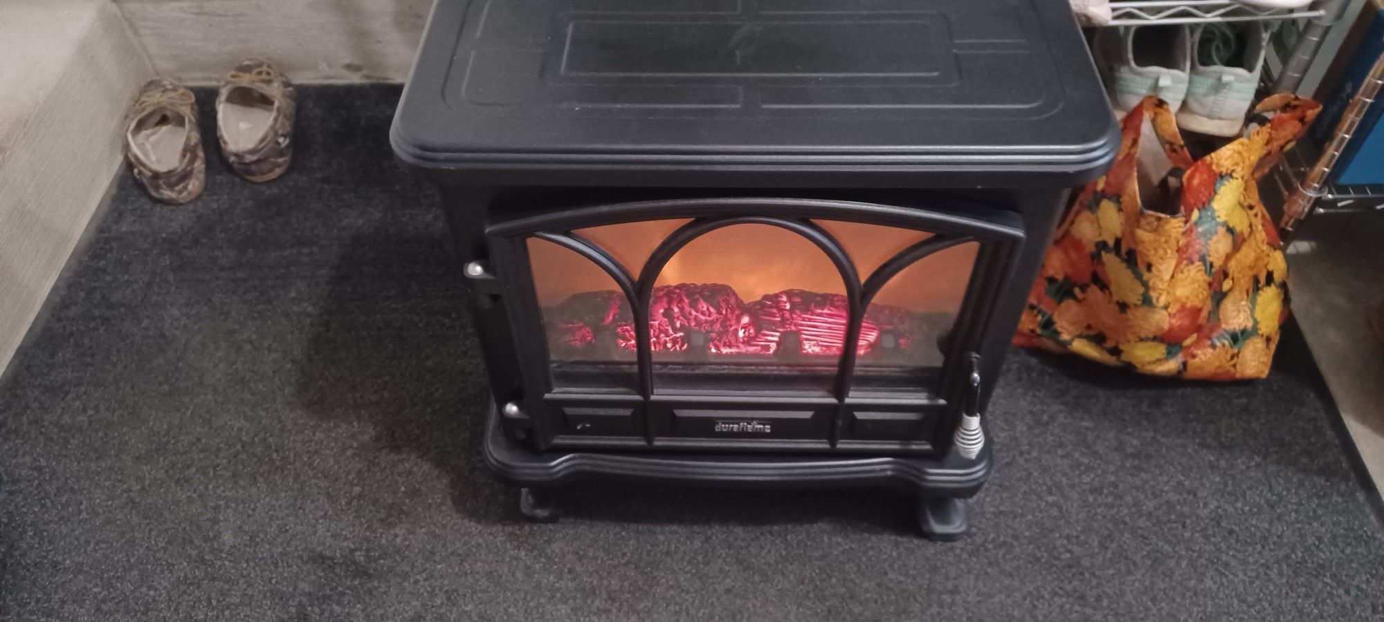 duraflame® Infrared Quartz Electric Fireplace Stove Heater, Black