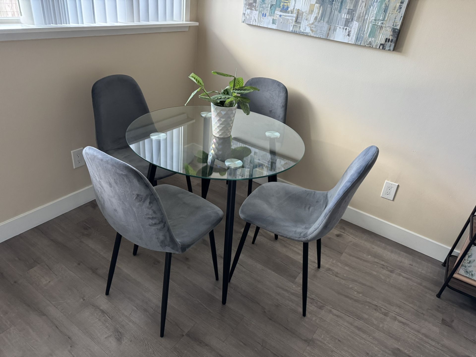 Modern 5-Piece Glass Dining Set (4 Velvet Chairs + Round Table)