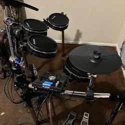 Alesis Electric Drum Set