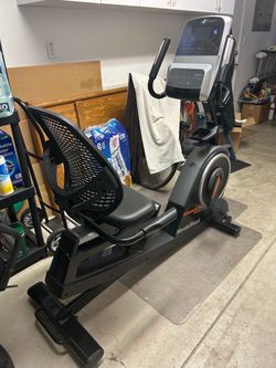 Nordictrack Commercial VR21 Recumbent Bike