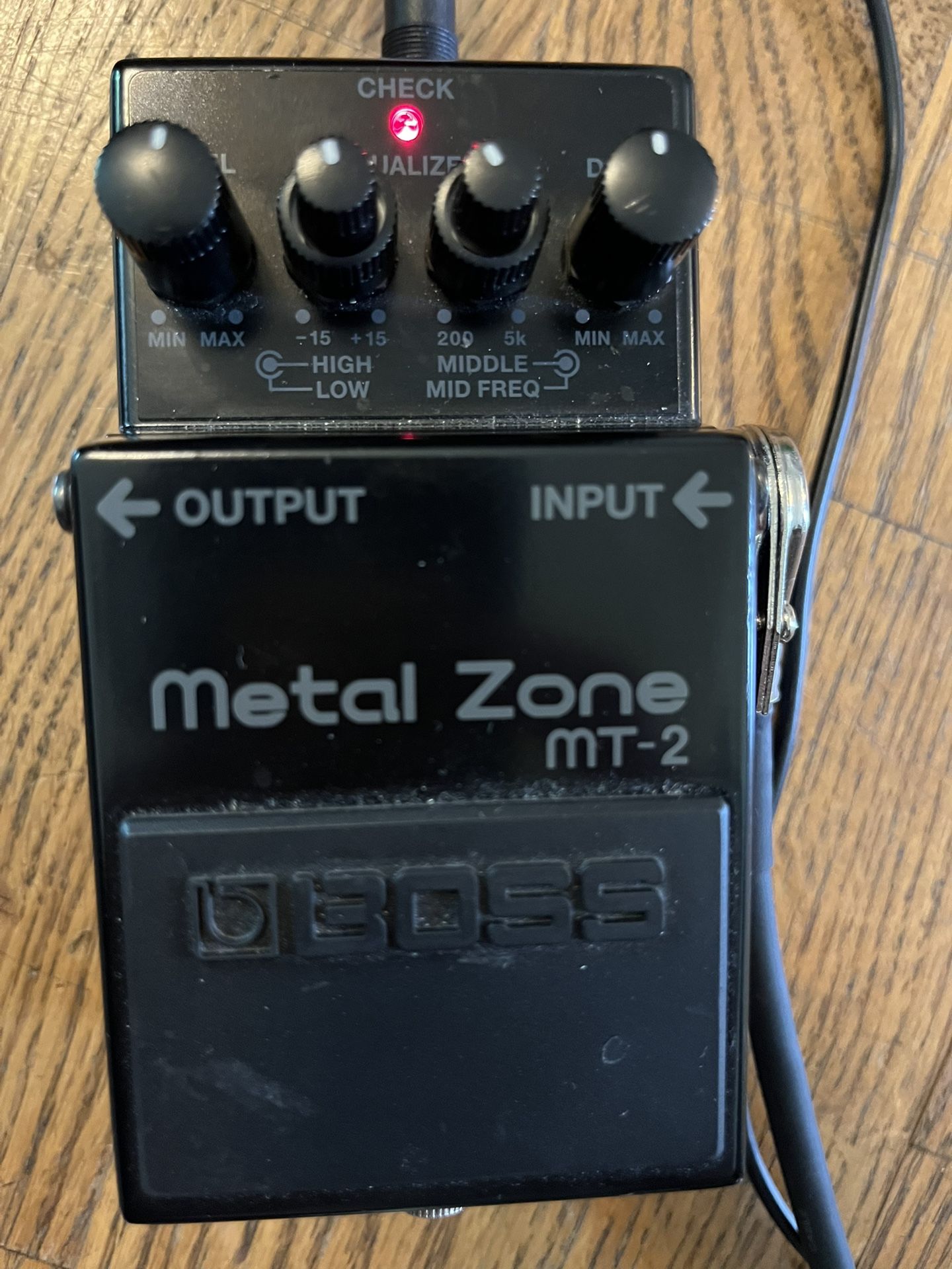 Boss MT-2 Metal Zone 30th Anniversary Guitar Pedal Distortion