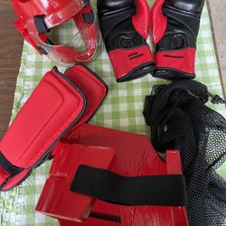 Century youth boxing equipment NEW
