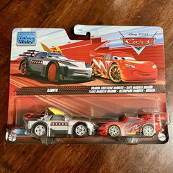 Disney Cars Dragon McQueen & Kabuto 