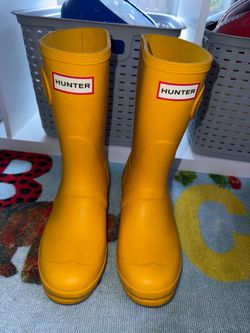 Women Hunter Rainboots Size 6