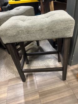4 stools