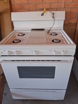Gas stove