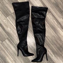 Fashion Nova Thigh High Boots / Heels 