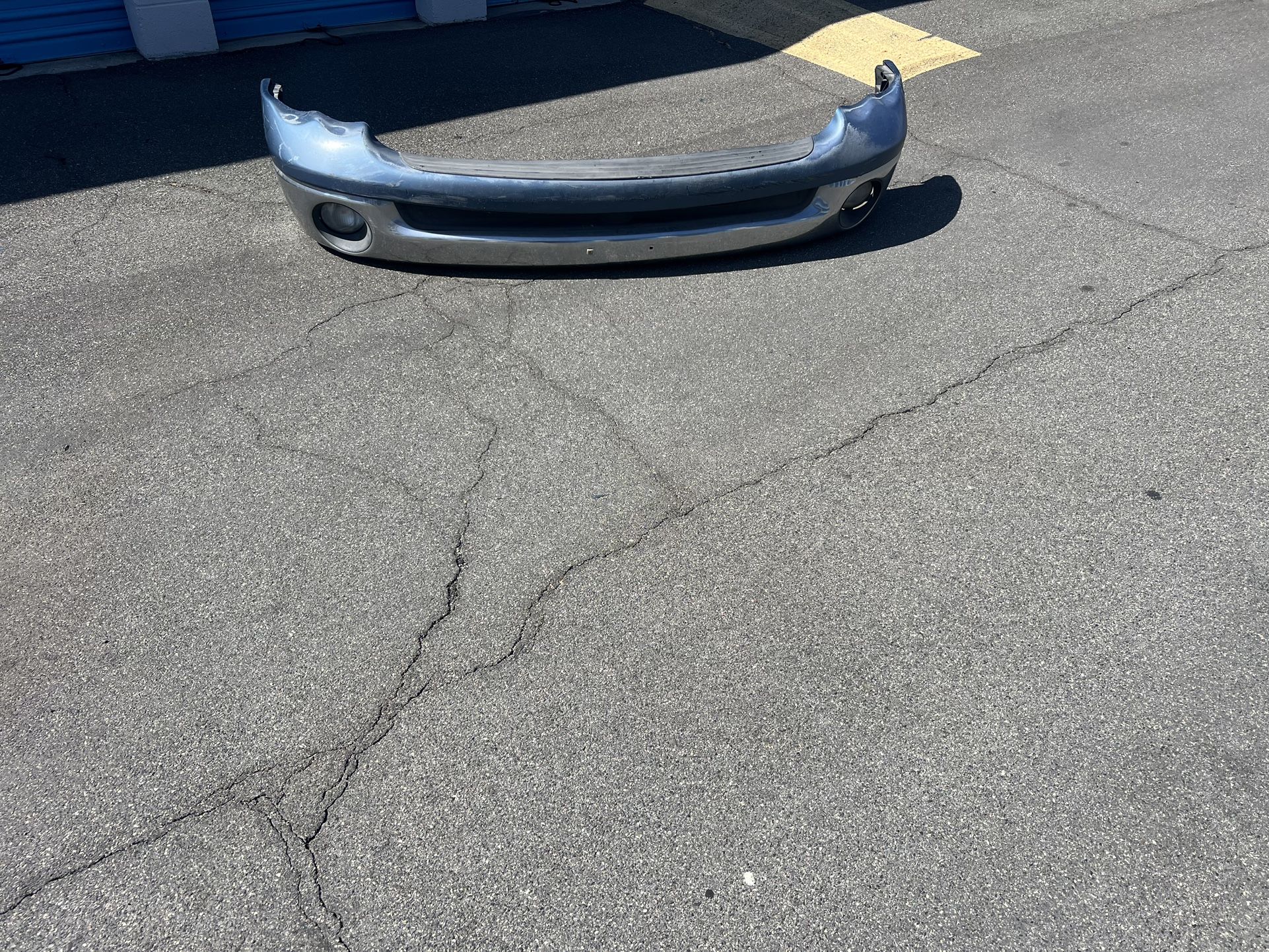 2002-2005 Dodge Ram Front Bumper OEM