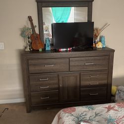 Bedroom Bureau With Two End Tables 