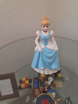 Vintage Cinderella Statue