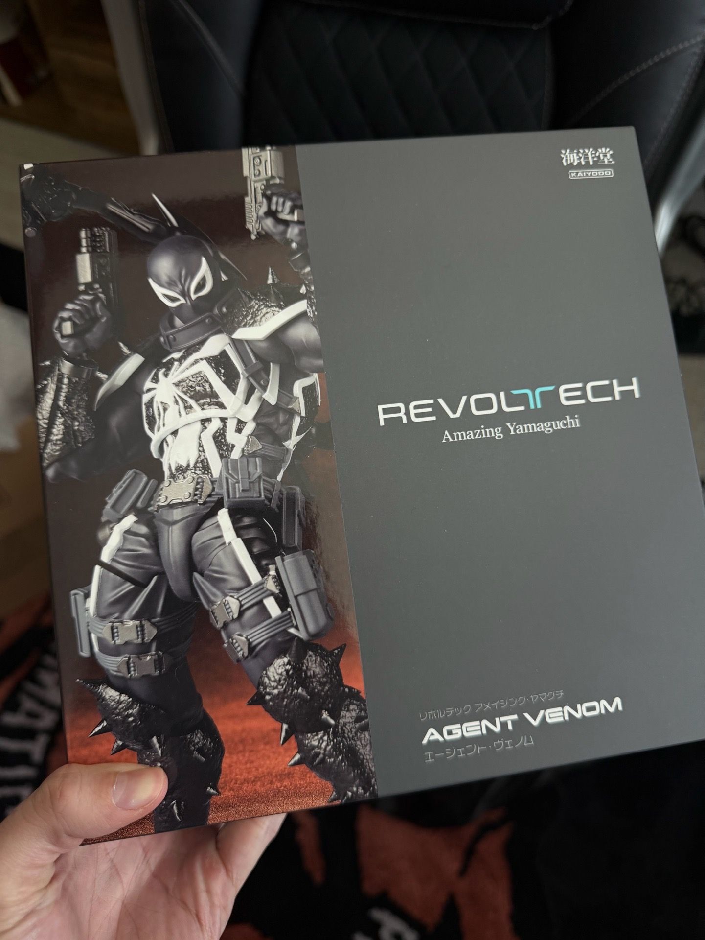Kaiyodo revoltech amazing Yamaguchi Agent Venom *bonus*