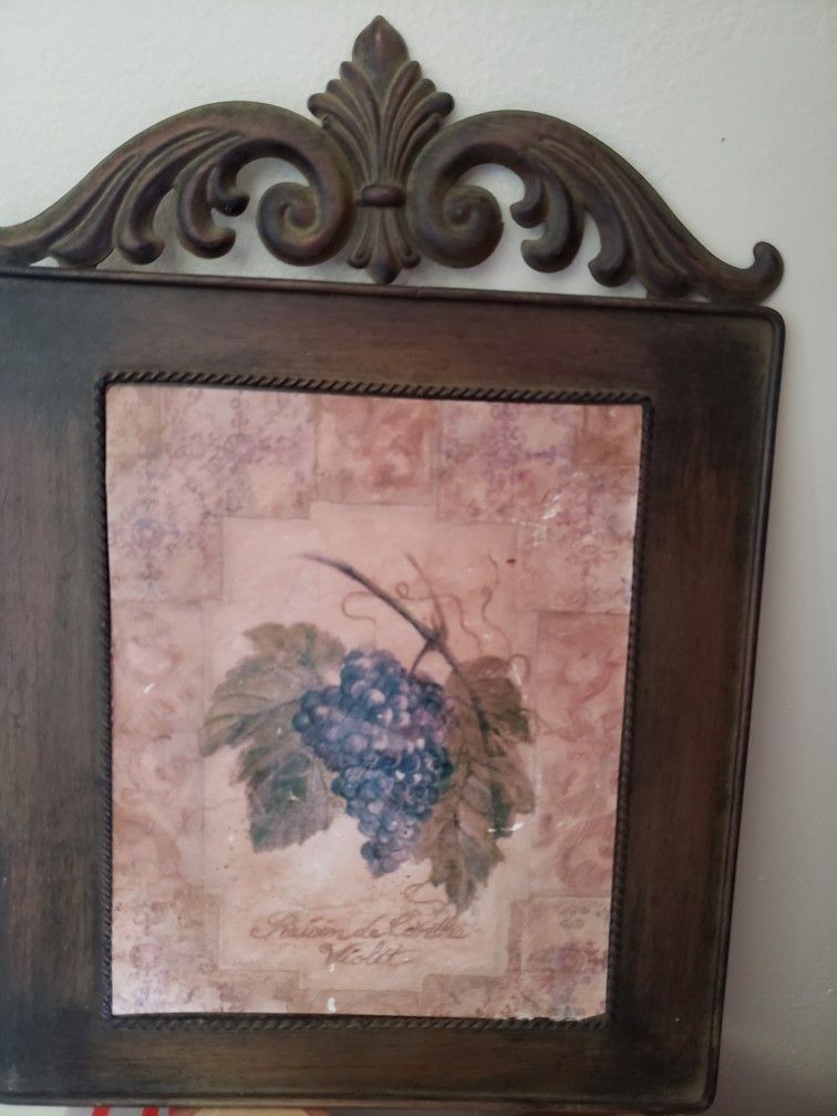 Grape Kitchen Decor