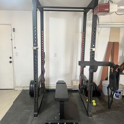 Squat Rack, Power Rack, Extreme Training Equipment Customized 