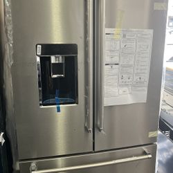 New KichenAid 23.8 Cu Ft French Door Refrigerator In PrintShield Stainless Steel Counter depth