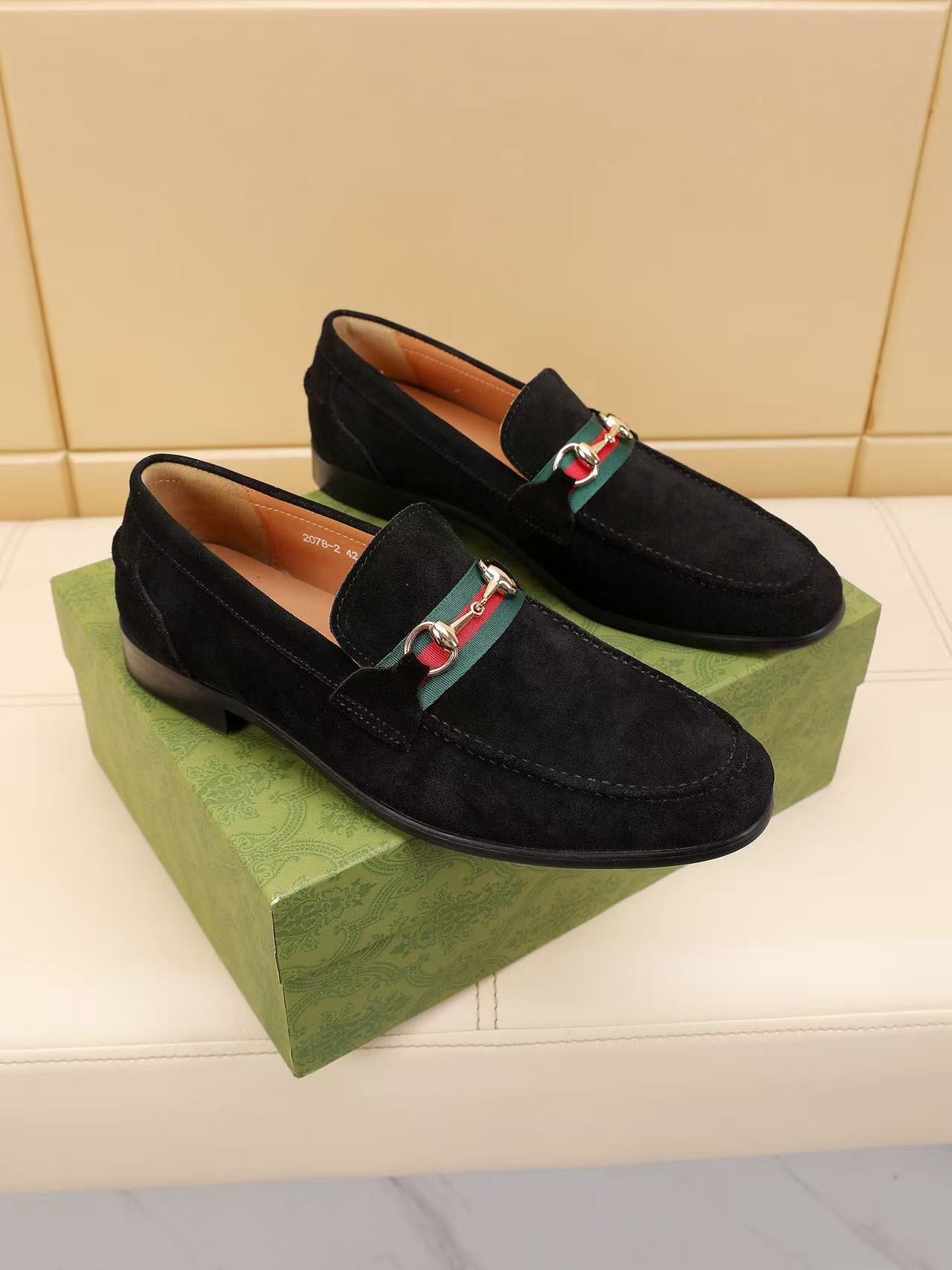 New Men's Leather Shoes