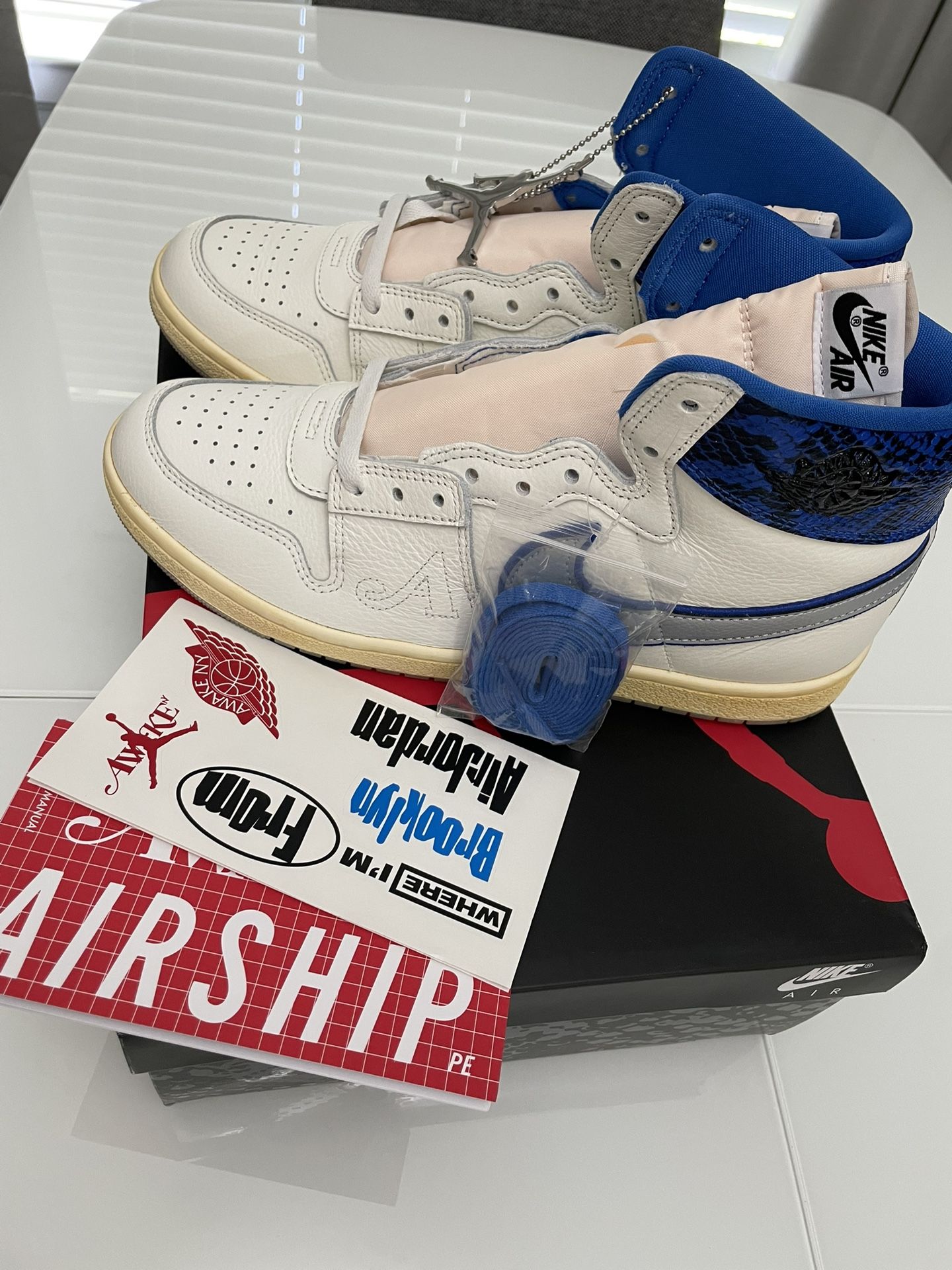Jordan 1 Awake NY Game Royal