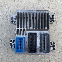 PCM for 2013 camaro zl1 manual transmission 