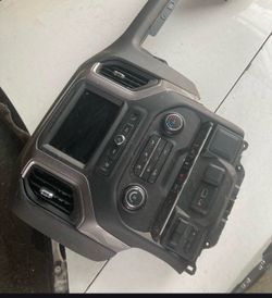 2023 Chevrolet radio / ac dash