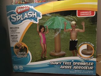 Shaky Tree Sprinkler -New