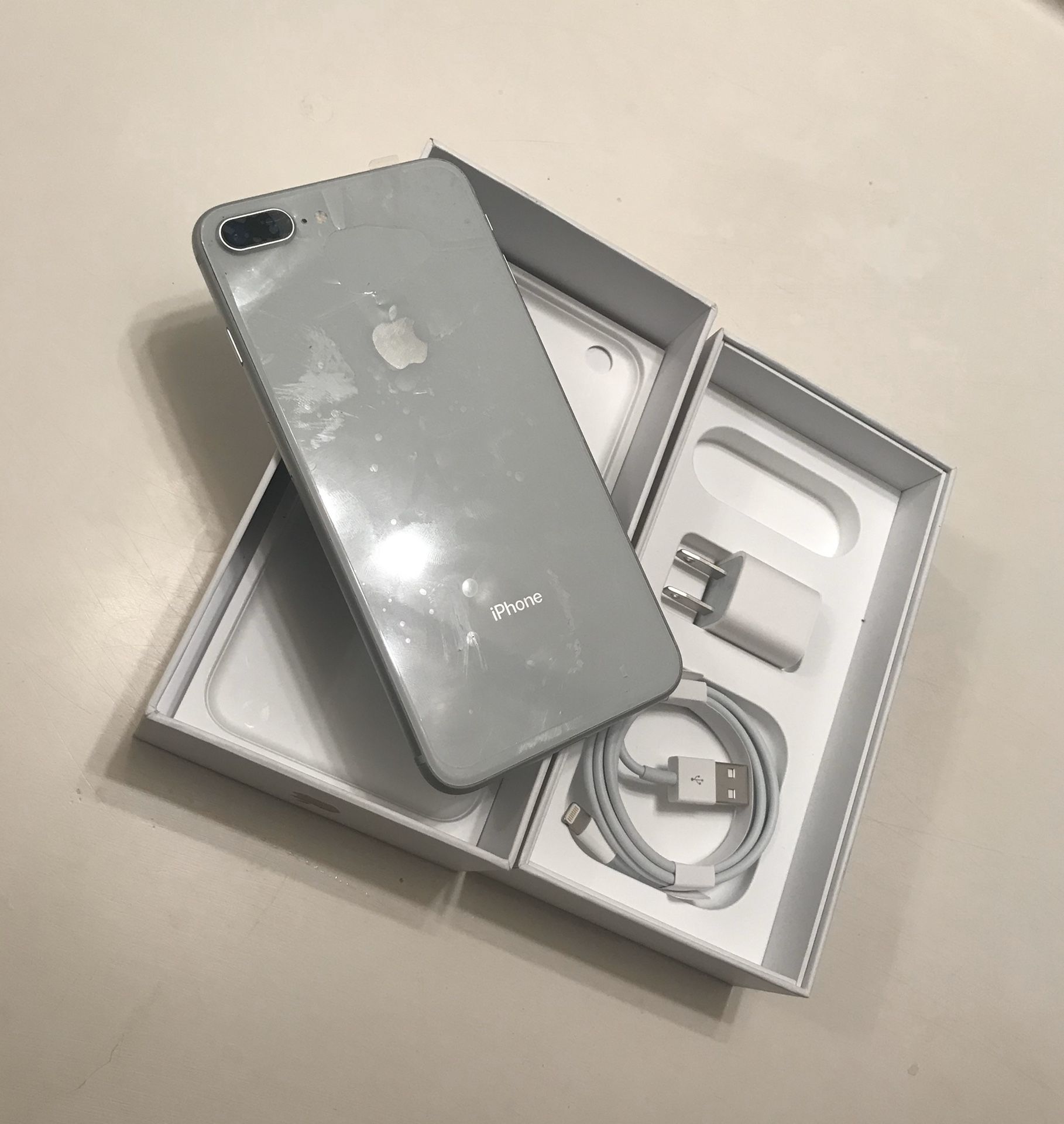 iPhone 8 Plus 64Gb silver(UNLOCKED)All Carriers T Mobile iPhone 8 Plus 64Gb silver(UNLOCKED)All Carriers T Mobile