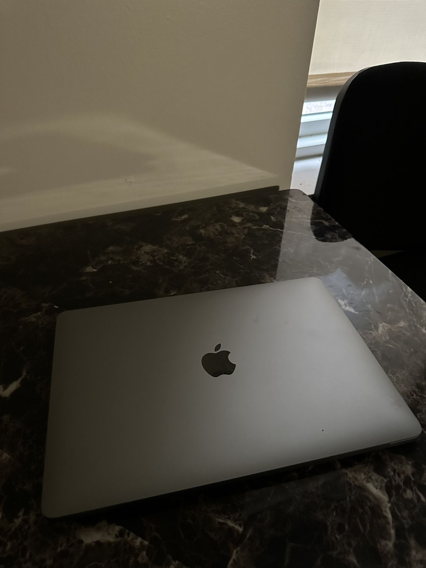 Mac Book Air And Apple Watch 