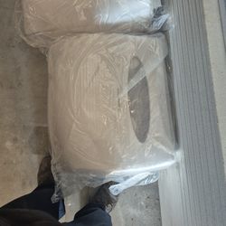 Toilet Paper Dispenser 