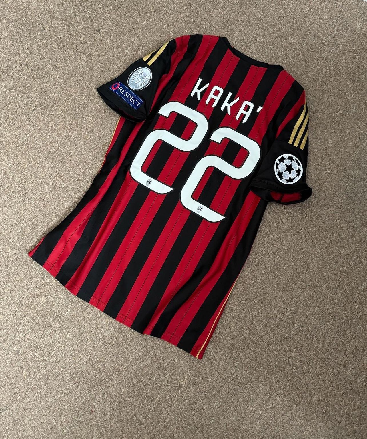 AC Milan Kaka 2013/2013 Home Jersey Small Men’s (All Sizes Available)