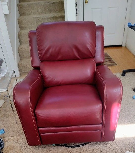 Recliner Originally From Living Spaces