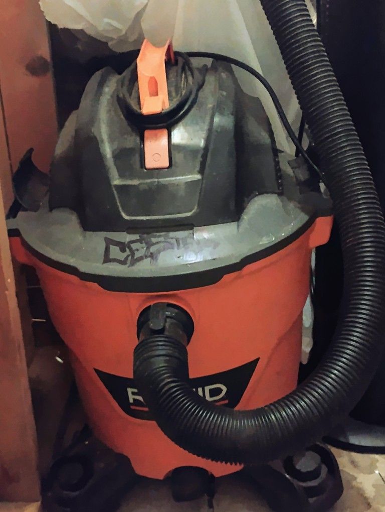 Ridgit Shop Vac