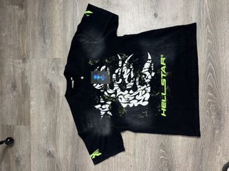 Green Hellstar shirt Medium