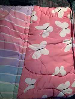 Queen Size Comforter Great Brighter Colors And Complimented With The Solid Color With White Butterflies 