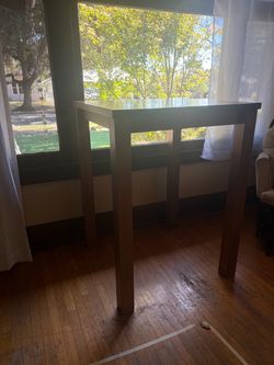 Solid Wood Counter Height Bar Table – 40” Tall