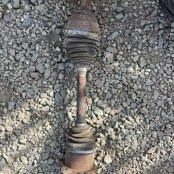 2014 Nissan Titan LH Side Cv Axle 