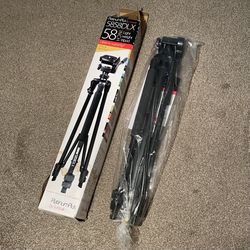 Platinum Plus 5858 DLX Lightweight Tripod