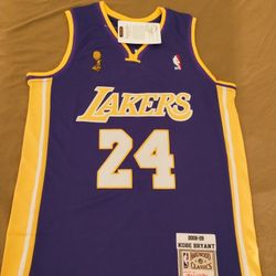 Los Angeles Lakers Jersey Kobe Bryant 