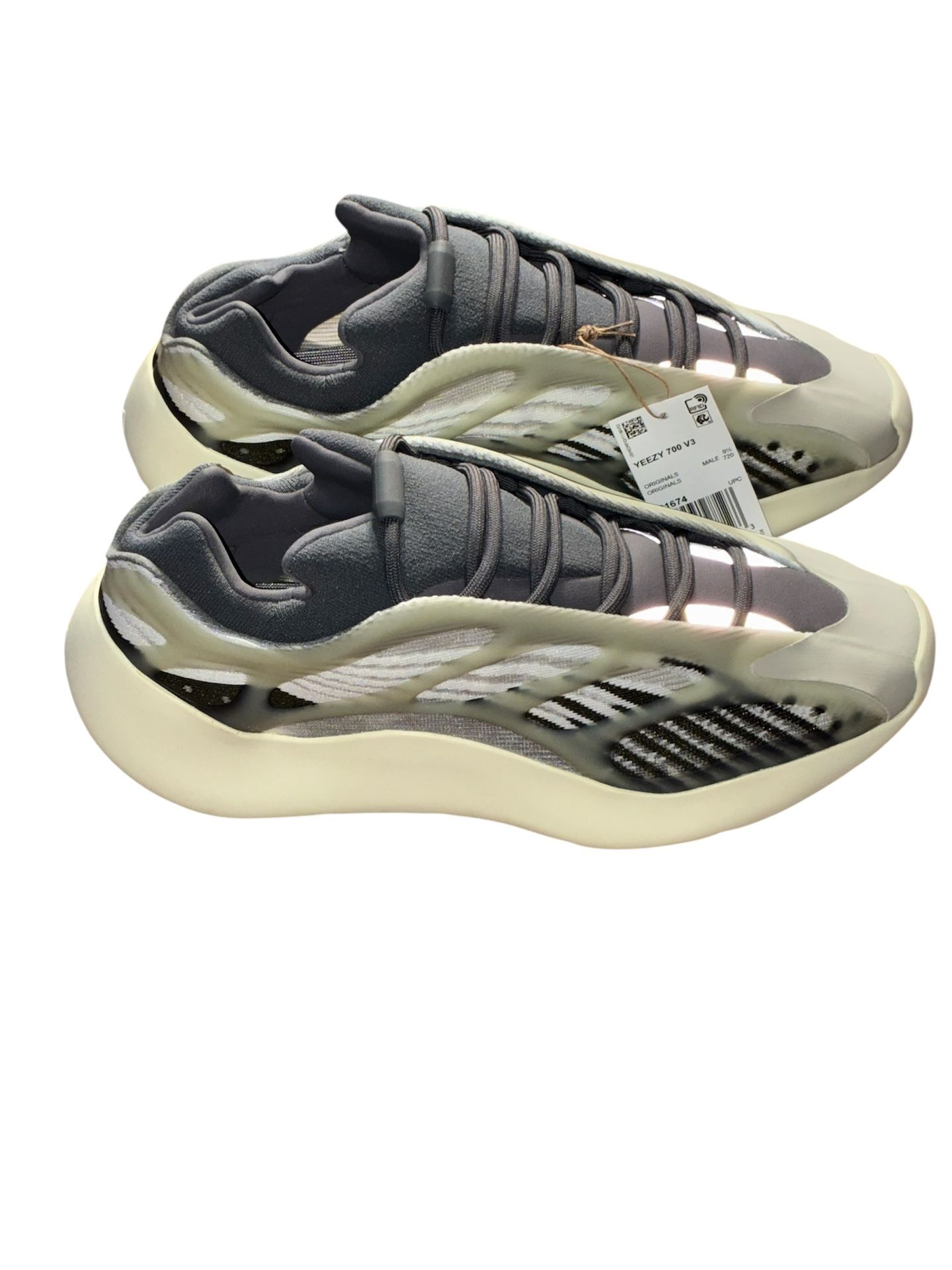 🔥 Yeezy 700 V3 ID1674 – Size 10 – Brand New in Box ✅
