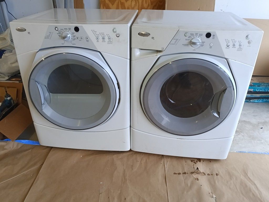 Whirlpool Washer And Dryer Set