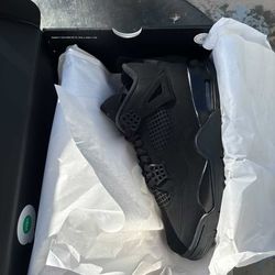 Jordan 4’s Black Cats