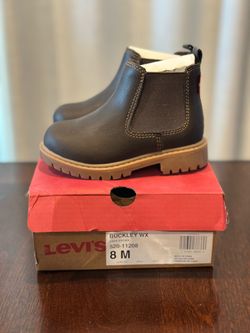 Toddlers Size 8 Levi’s Chelsea Boots