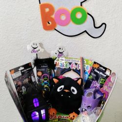 HALLOWEEN BOO BASKET. ( PICK UP IN MODESTO)