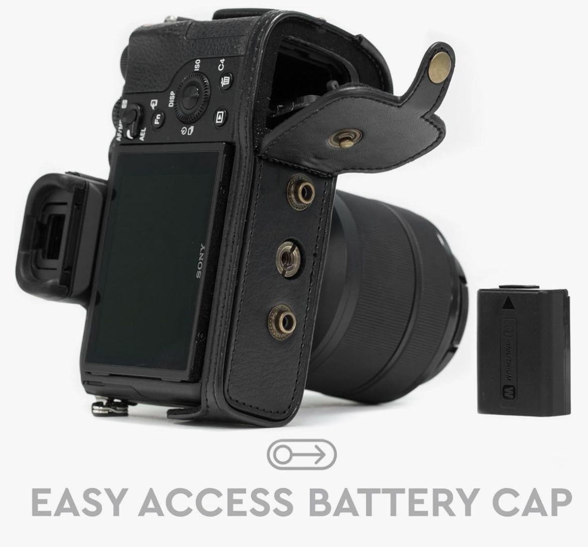 MegaGear Sony Alpha A7S II, A7R II, A7 II (28-70mm) Ever Ready Leather case