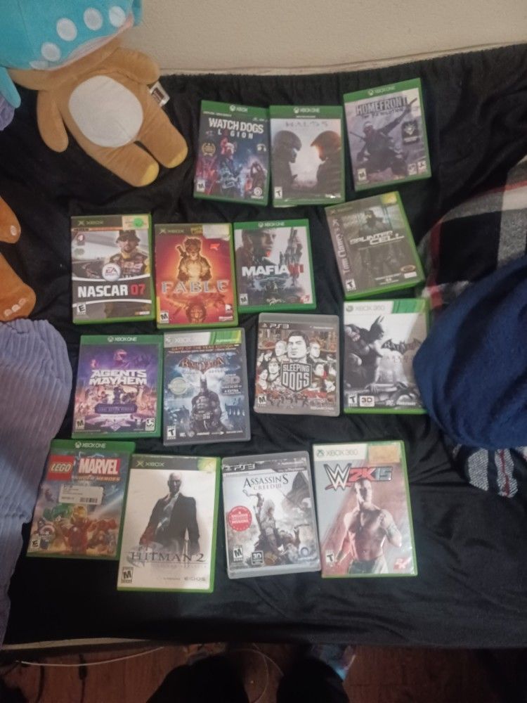 Alot Of Xbox One Games And Ps3 Games